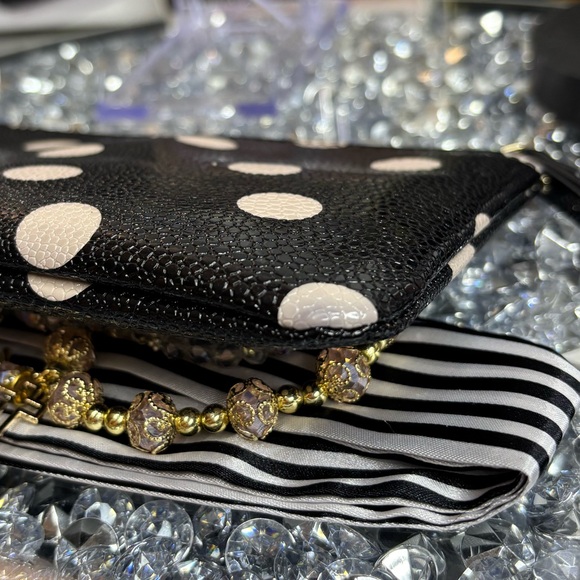 Kate Spade pebbled leather Wristlet bundle - Picture 15 of 16